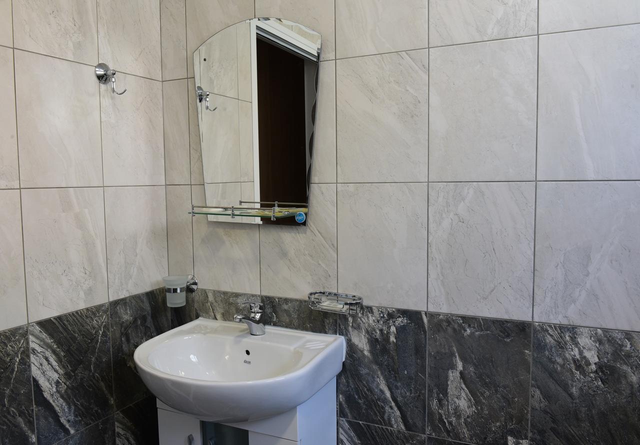 Hotel Active Apartments Targovishte  Exterior photo